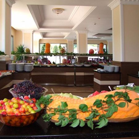Golden Sunset Hotel&Spa Кемер Экстерьер фото A buffet at a hotel